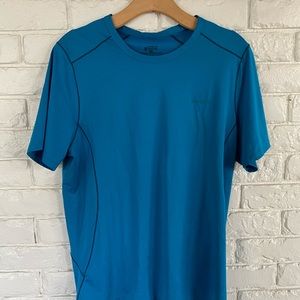 Men’s Patagonia shirt